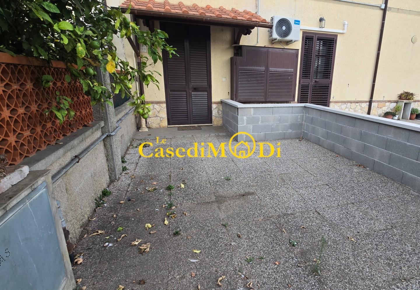 Appartamento con giardino a Rosignano Marittimo