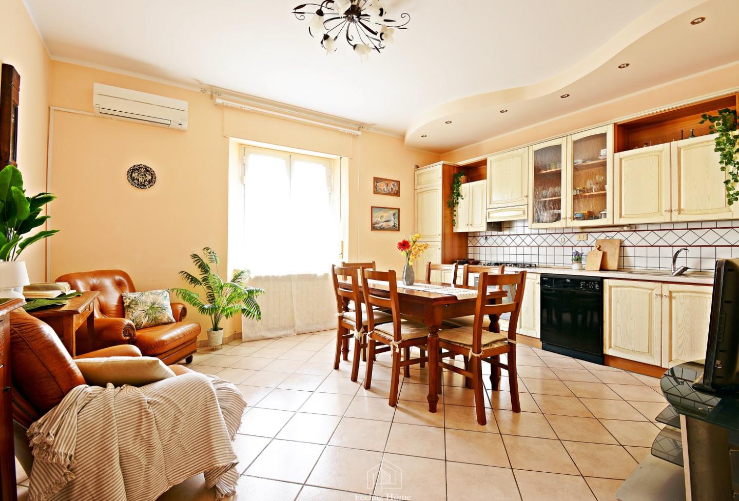 Trilocale in vendita, Campiglia Marittima venturina