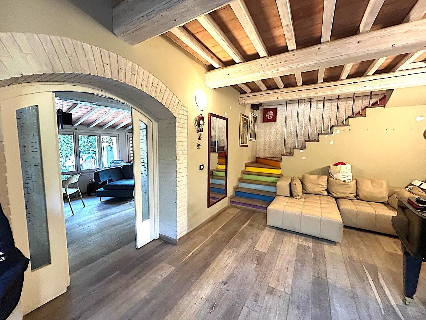 Rustico con giardino, Vinci sant'ansano