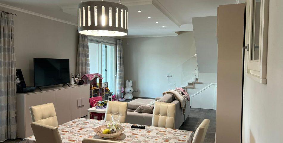 Attico con terrazzi a Empoli