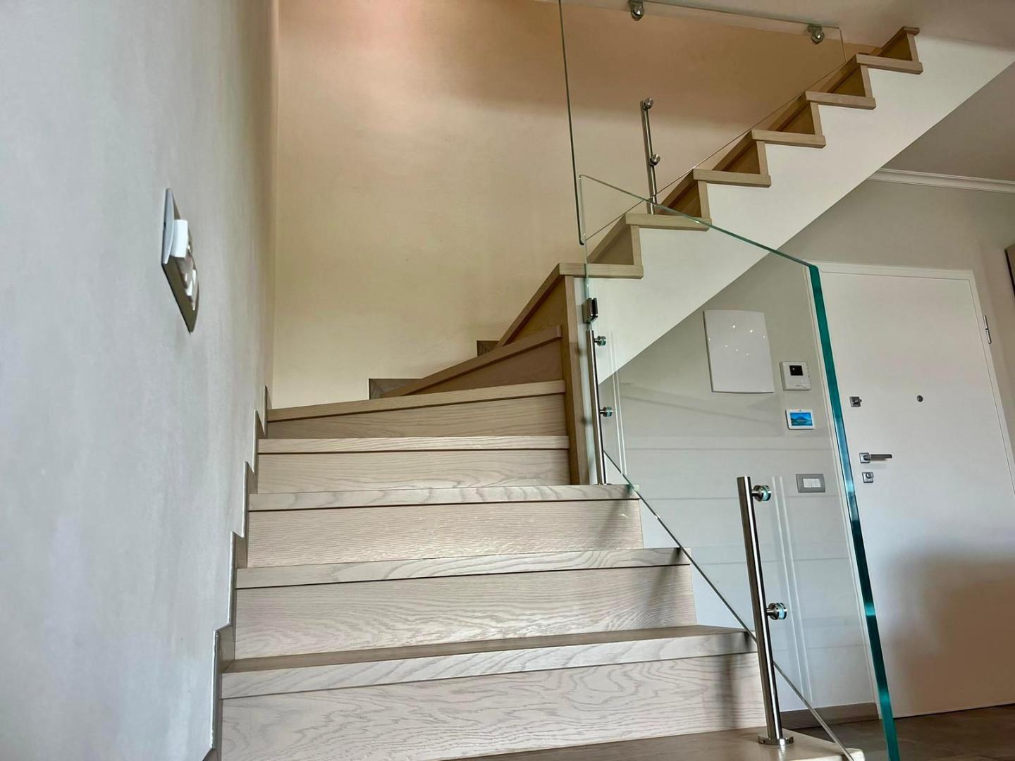 Attico con terrazzi a Empoli