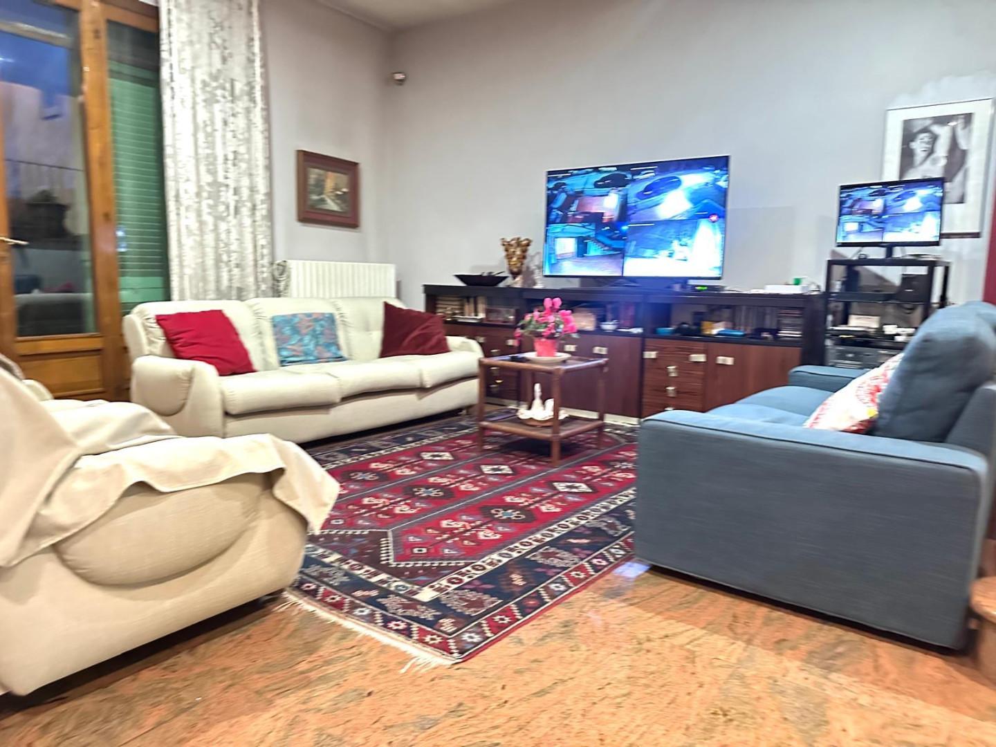 Villa con giardino, Empoli marcignana