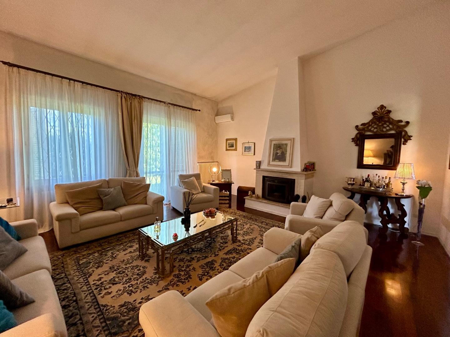 Villa con giardino, Montelupo Fiorentino pulica