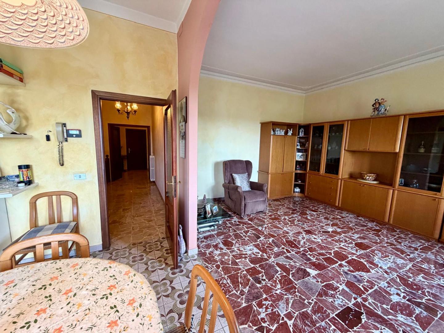 Casa indipendente con giardino, Empoli pagnana