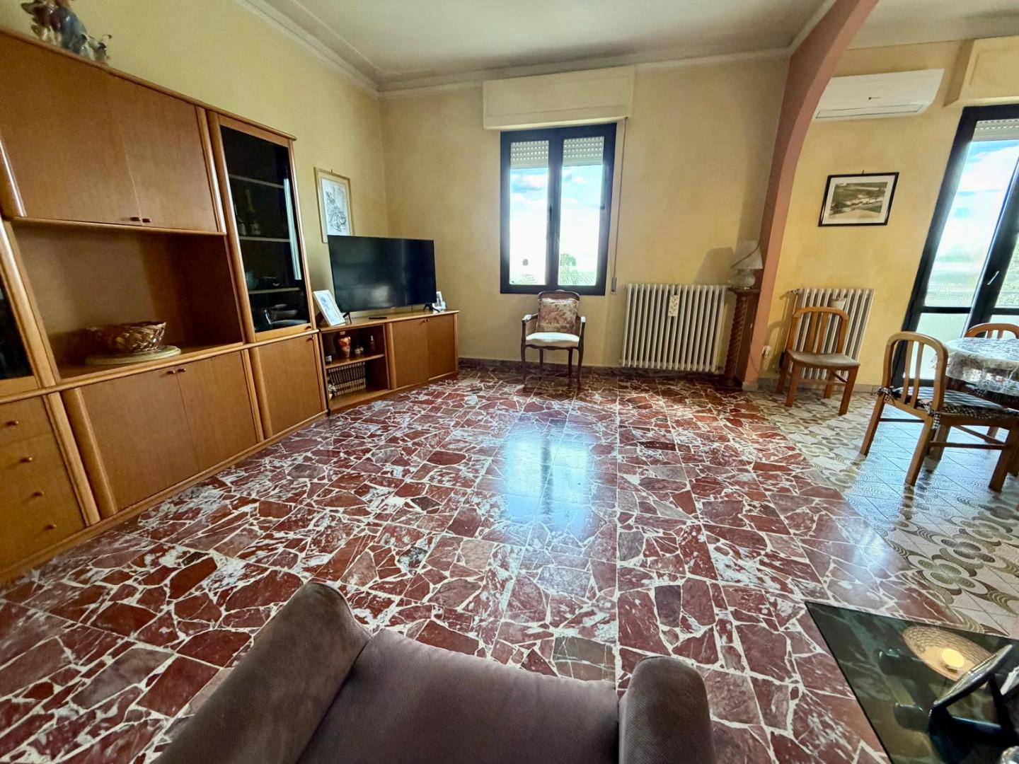 Casa indipendente con giardino, Empoli pagnana