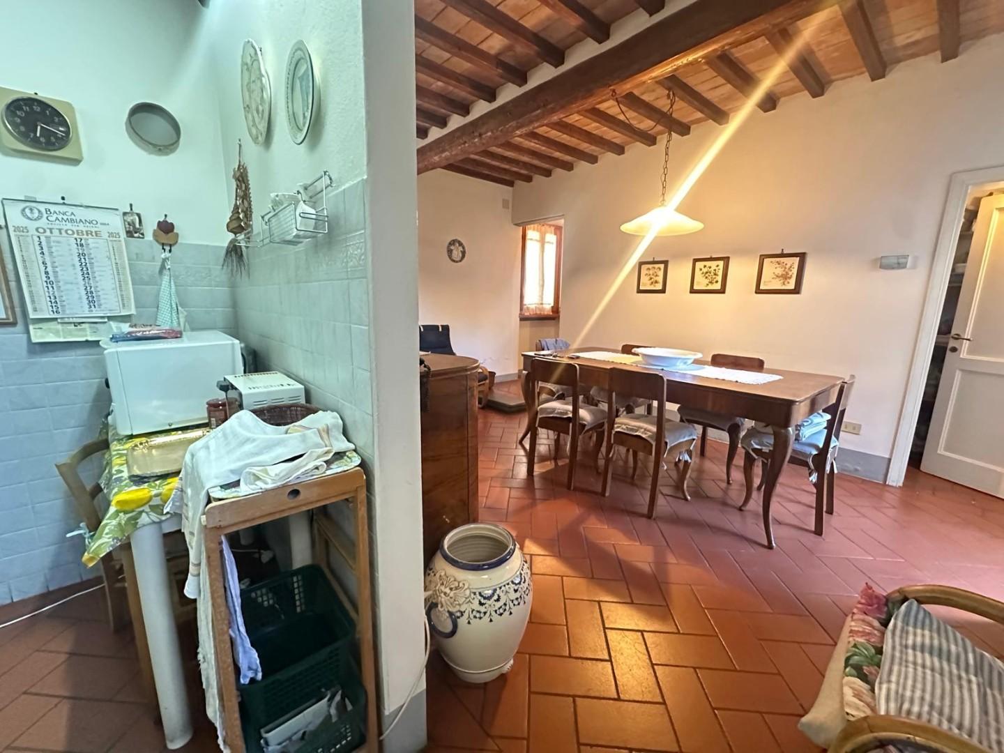 Casa indipendente con giardino, Capraia e Limite limite
