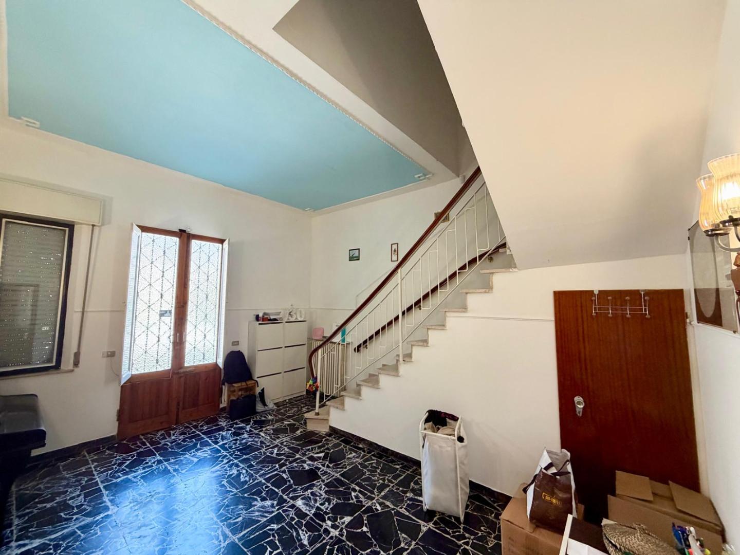 Casa indipendente con giardino, Empoli ponzano
