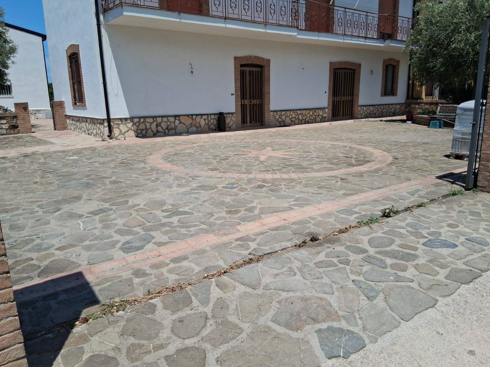 Porzione di villa in vendita a Capaccio Paestum