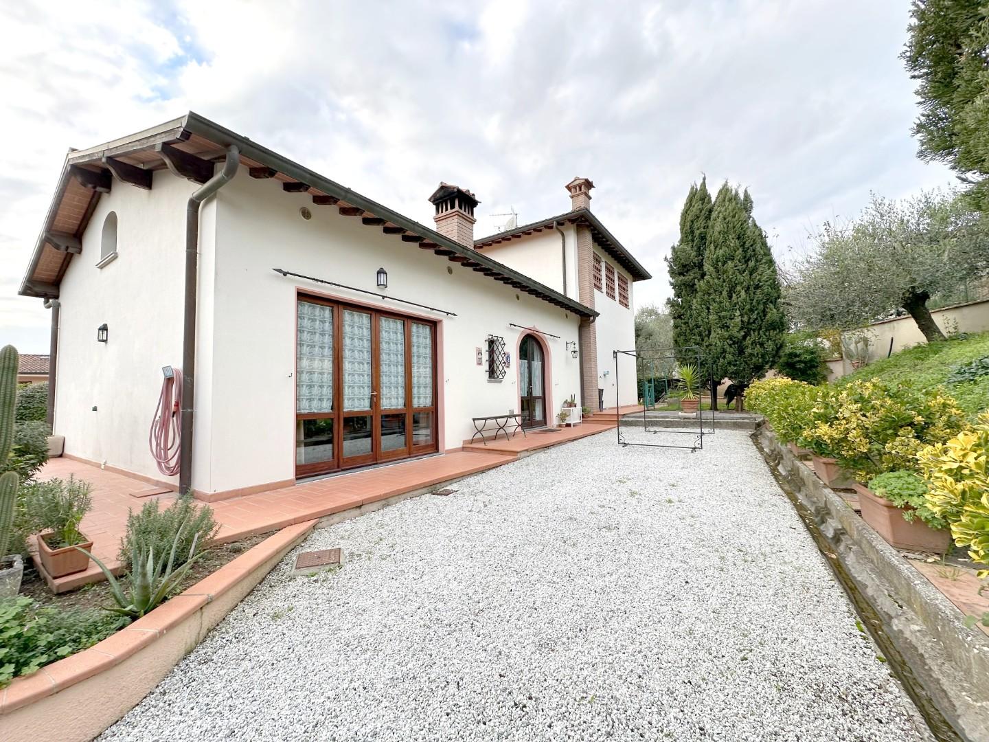 Villa con giardino, Buggiano borgo a