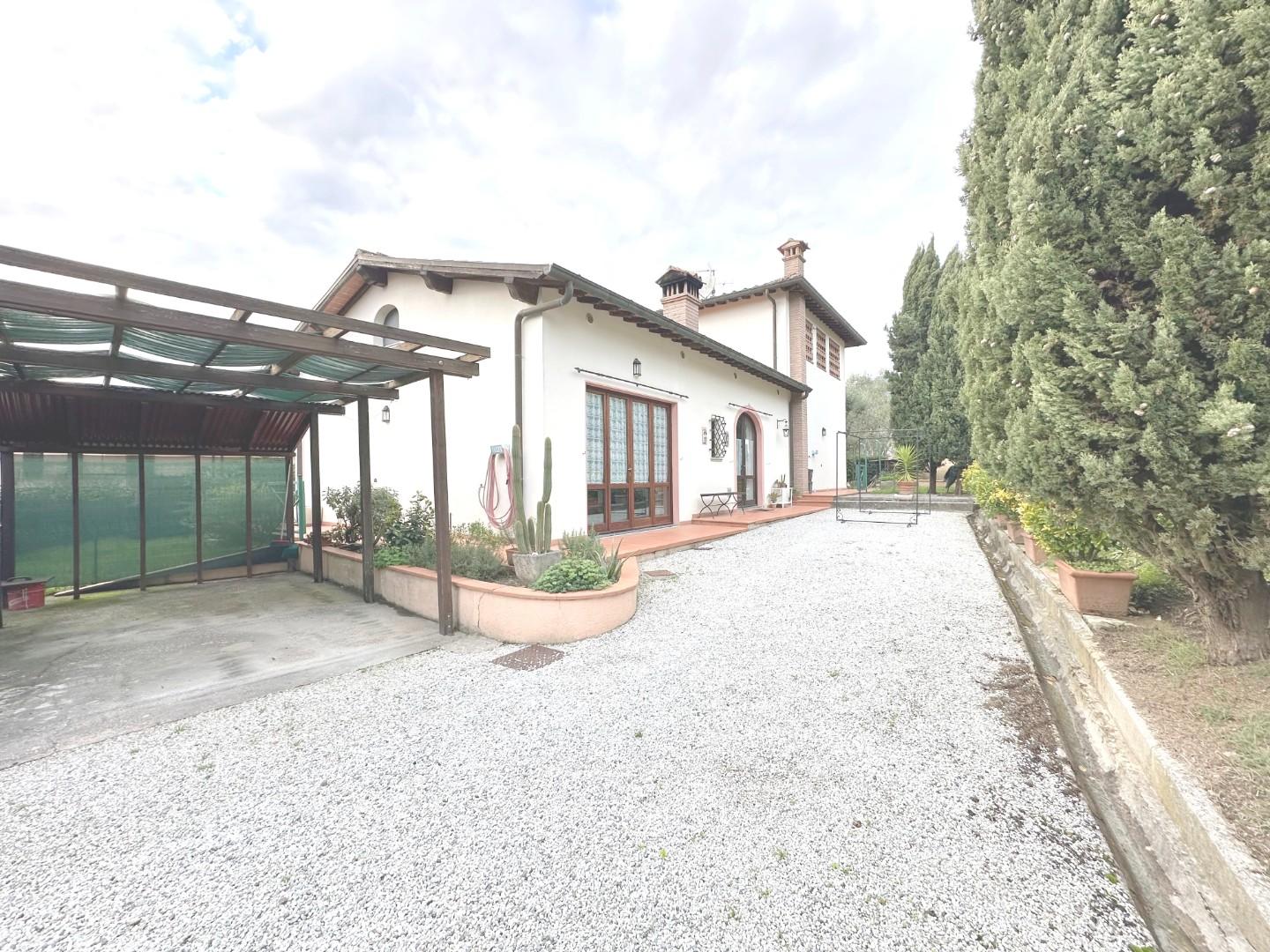 Villa con giardino, Buggiano borgo a