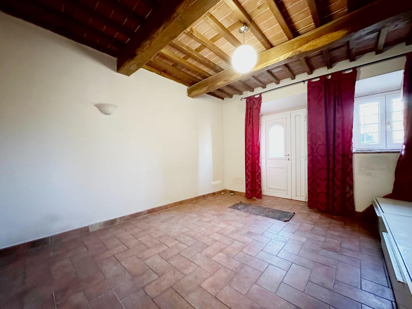 Casa indipendente ristrutturata, Capannori pieve san paolo