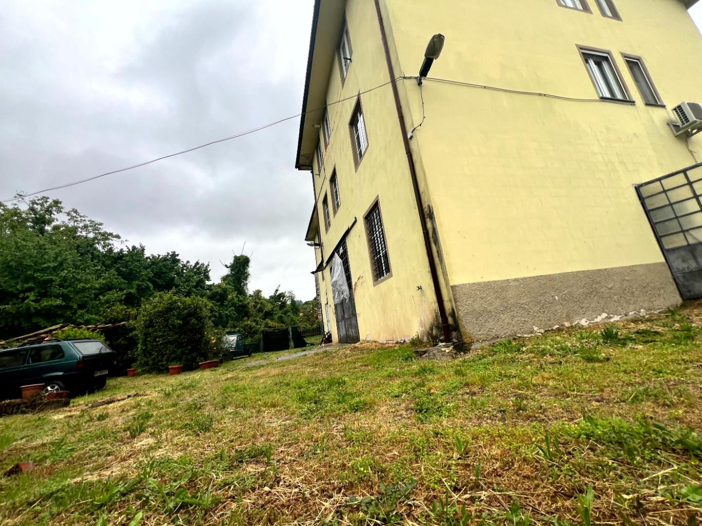 Casa vacanza 5 Locali o pi� in vendita, Borgo a Mozzano valdottavo