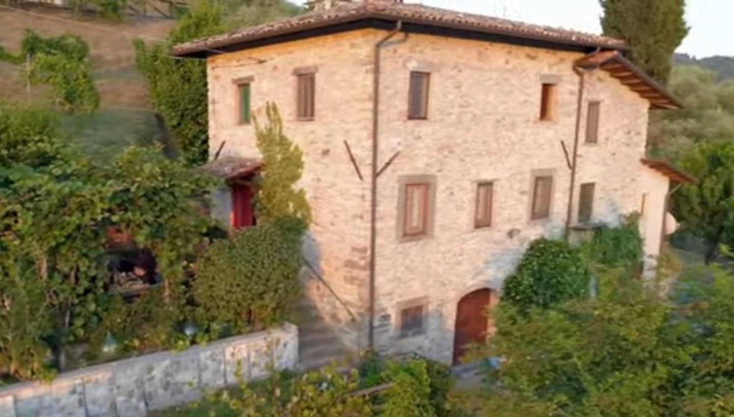 Rustico con giardino a Barga
