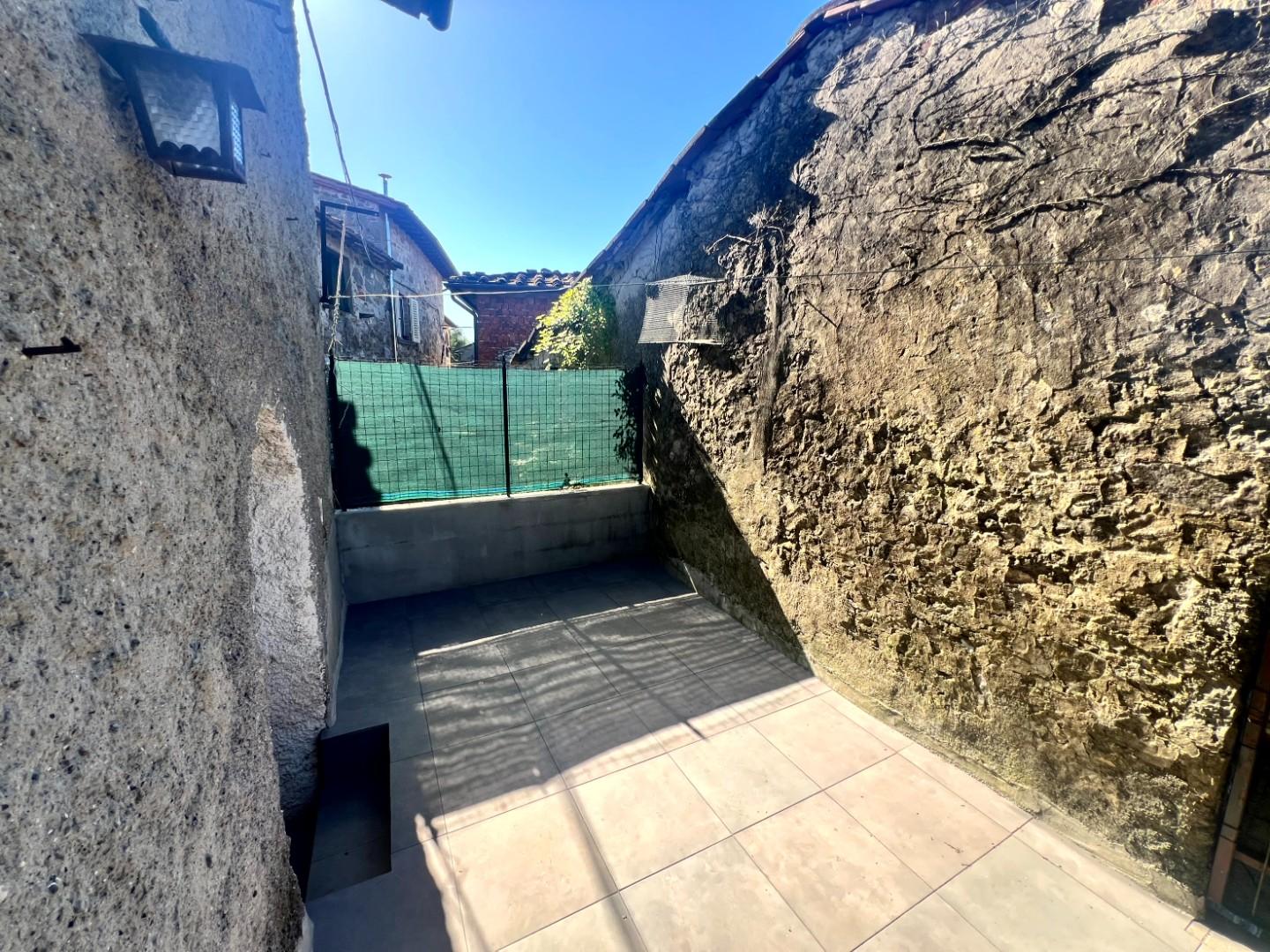 Casa indipendente con terrazzi, Borgo a Mozzano partigliano