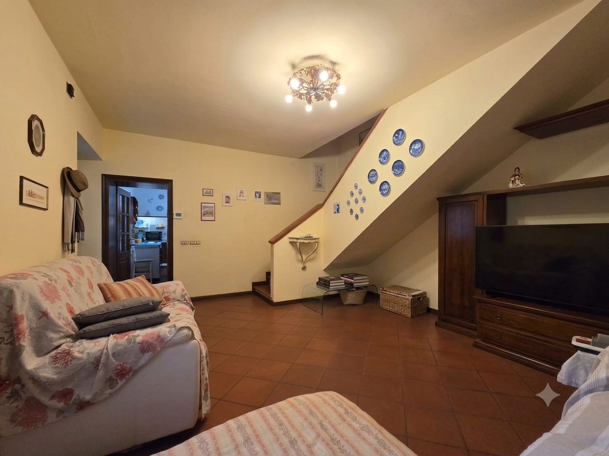 Casa indipendente arredata in affitto, Capannori san leonardo in treponzio