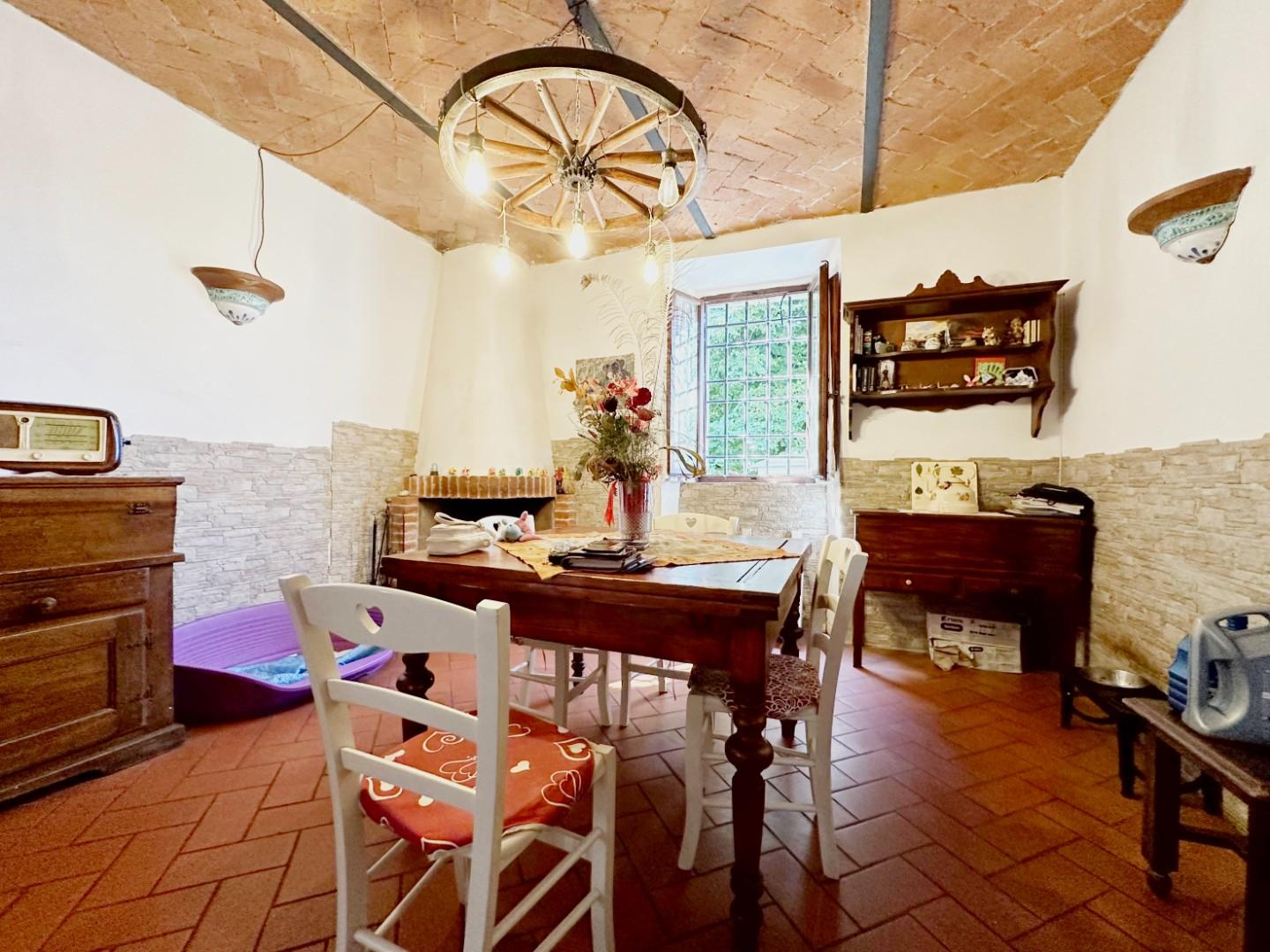 Villa con giardino a San Marcello Piteglio