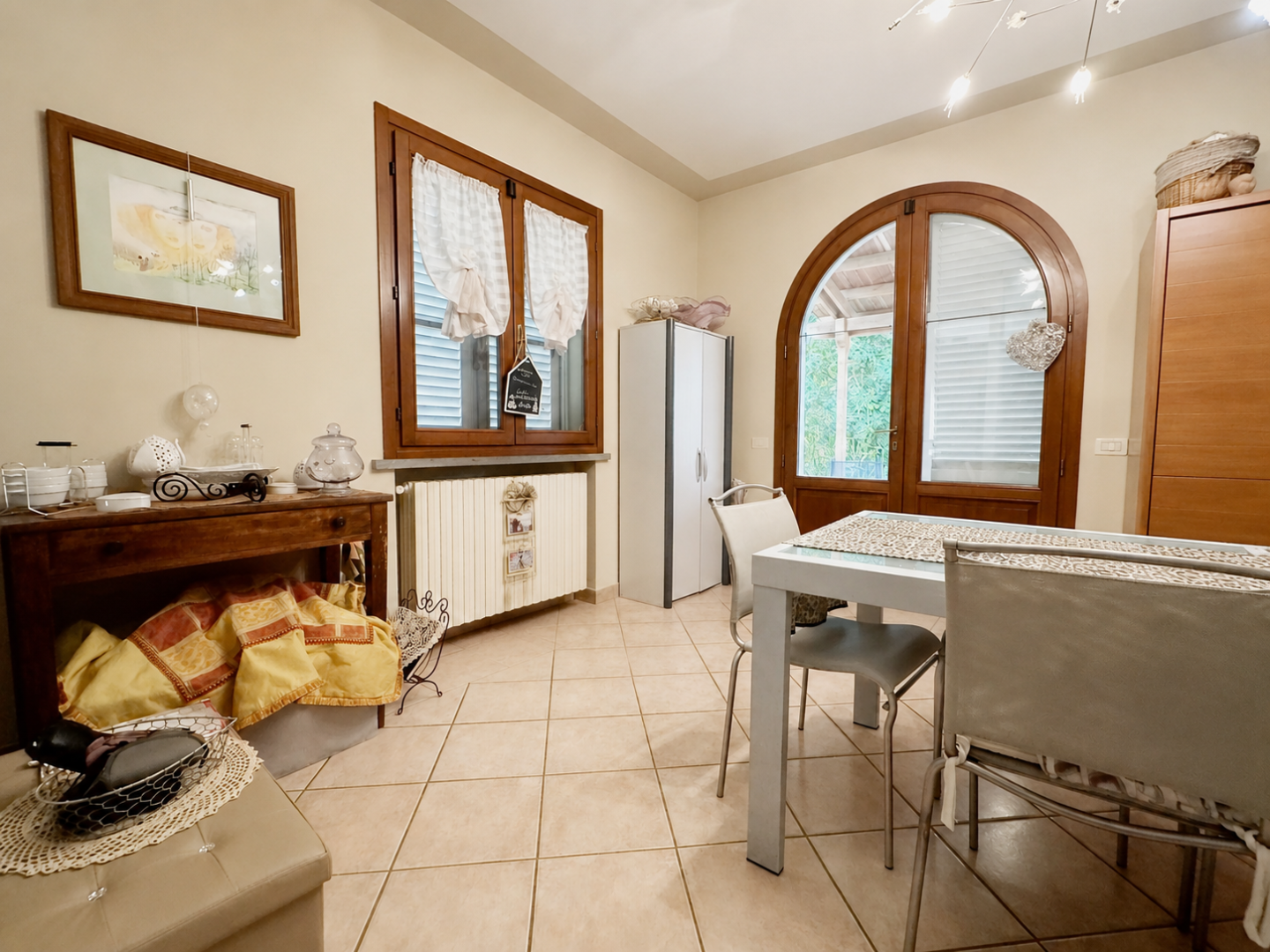 Villa con giardino a Lamporecchio