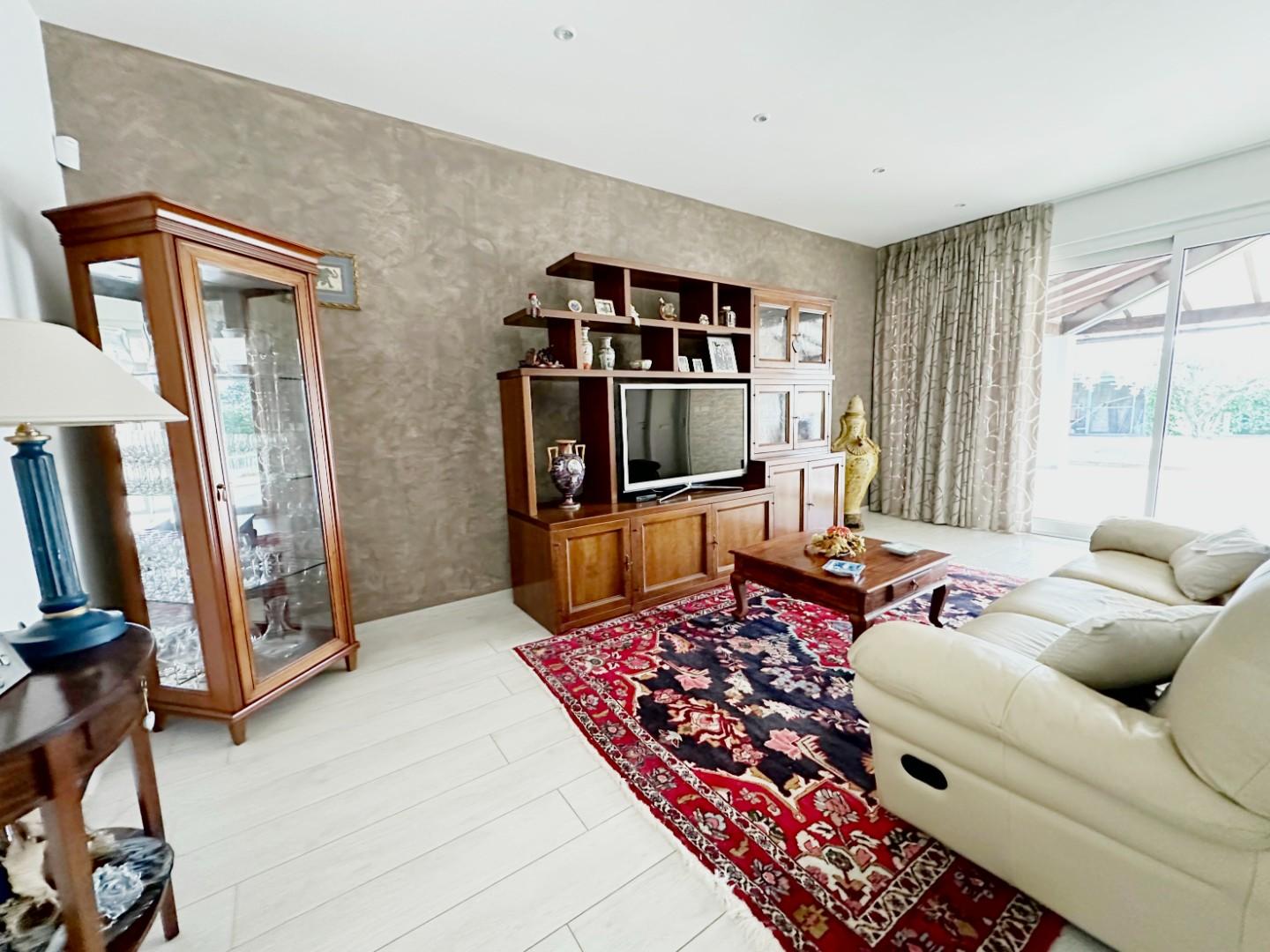 Casa indipendente con giardino a Uzzano