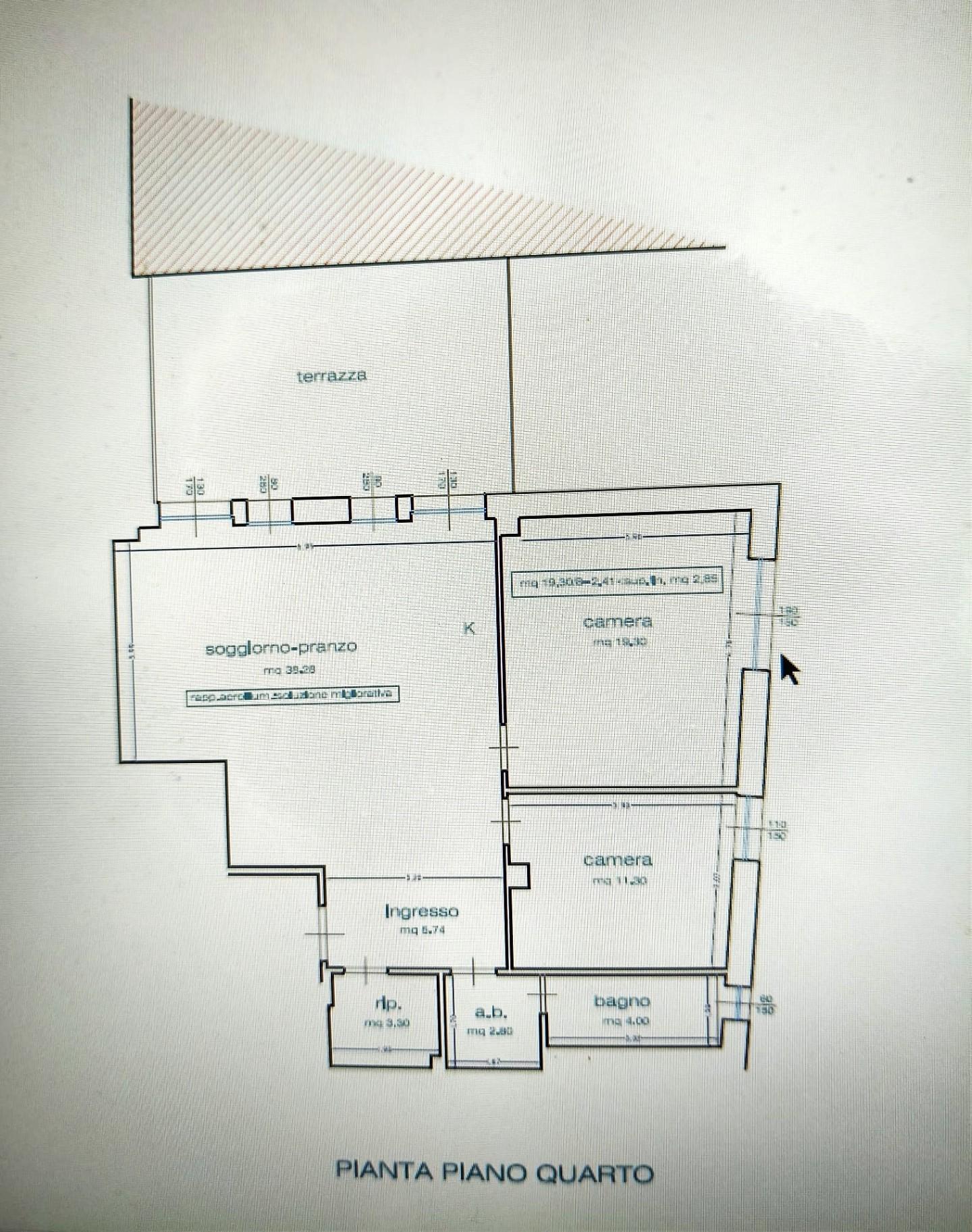 Quadrilocale con terrazzo, Pisa centro storico