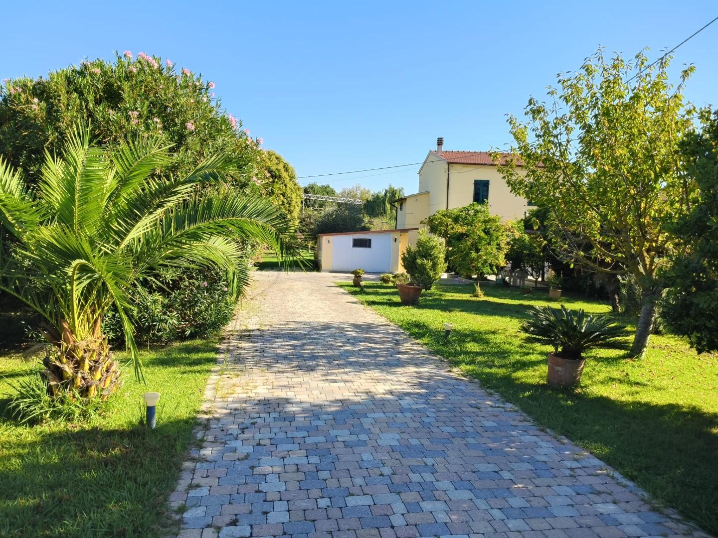 Casa indipendente con giardino, Pisa sant'ermete