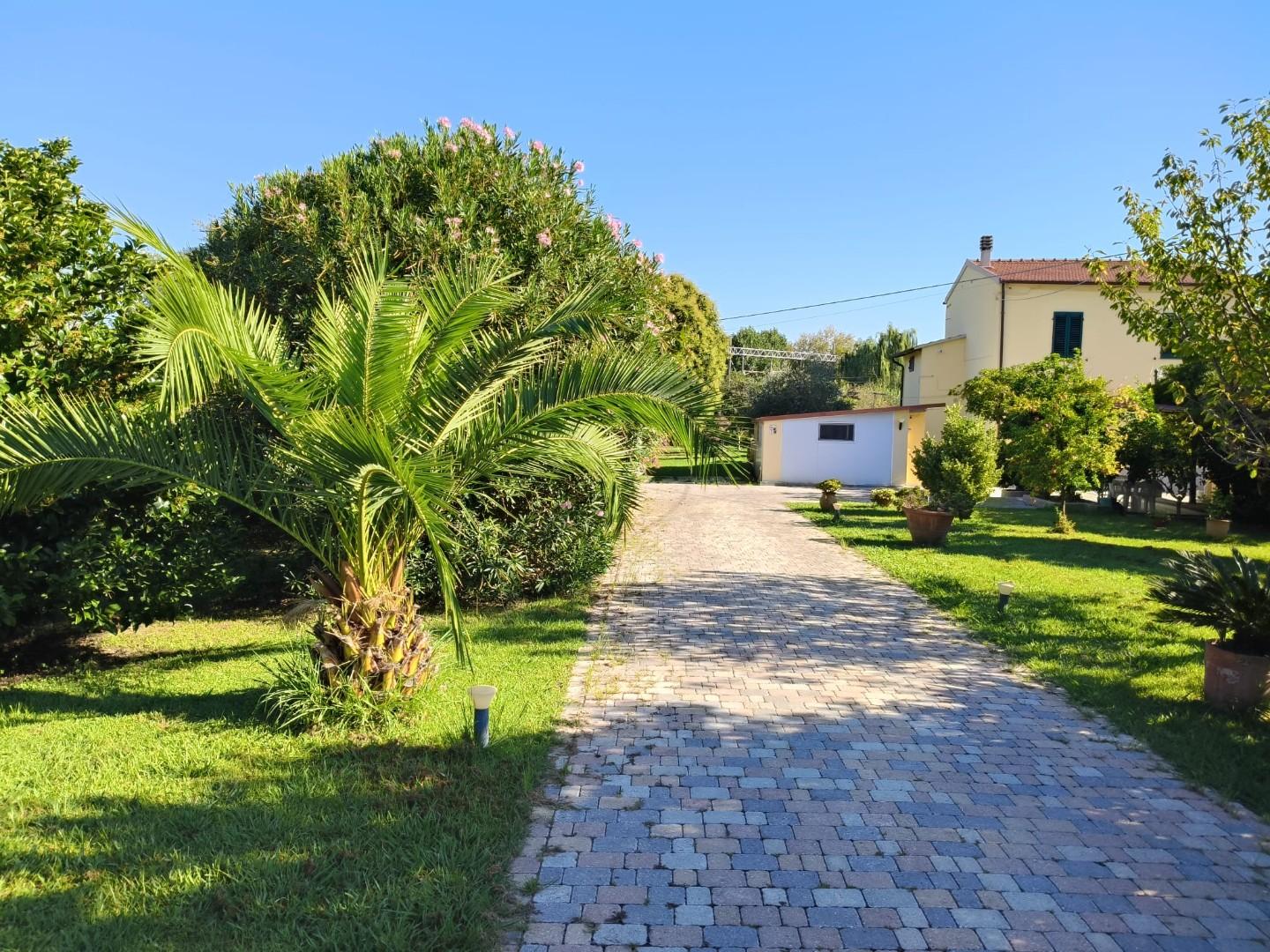 Casa indipendente con giardino, Pisa sant'ermete