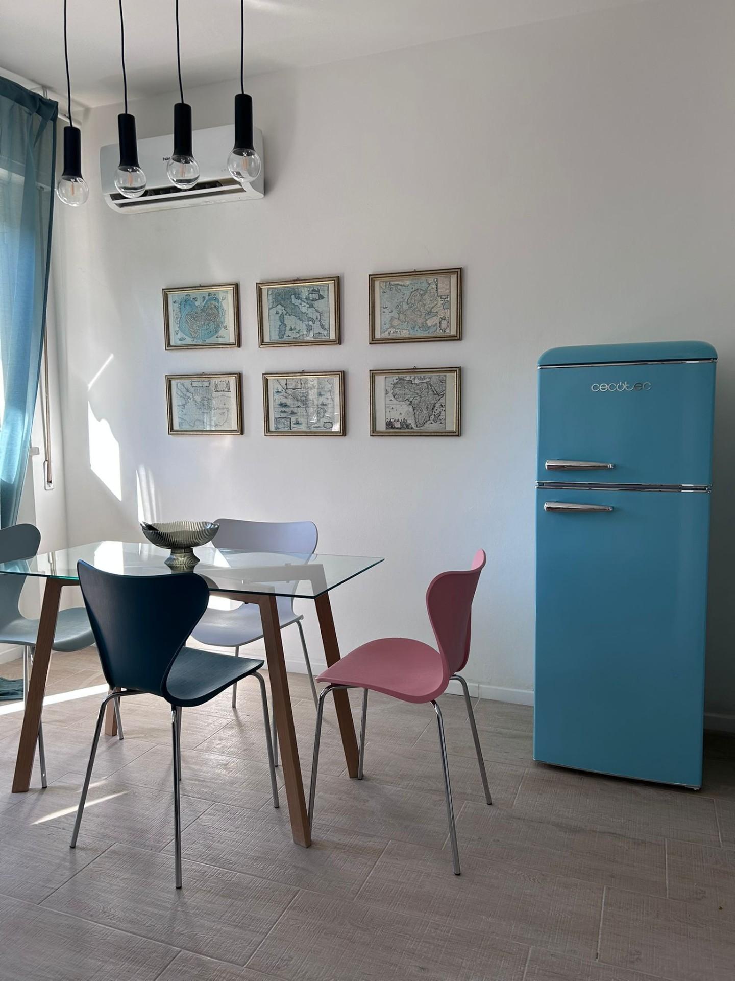 Trilocale con terrazzo, Massa marina di