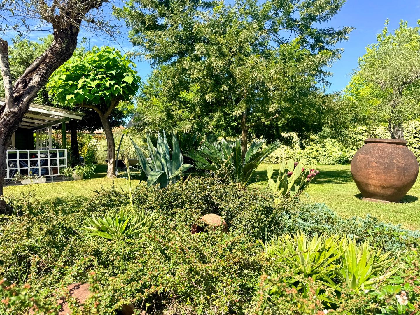 Villa Bifamiliare con giardino, Massa poveromo