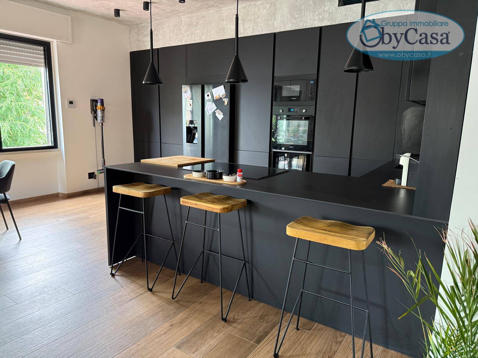 Appartamento 4 locali in vendita a Ladispoli, ladispoli