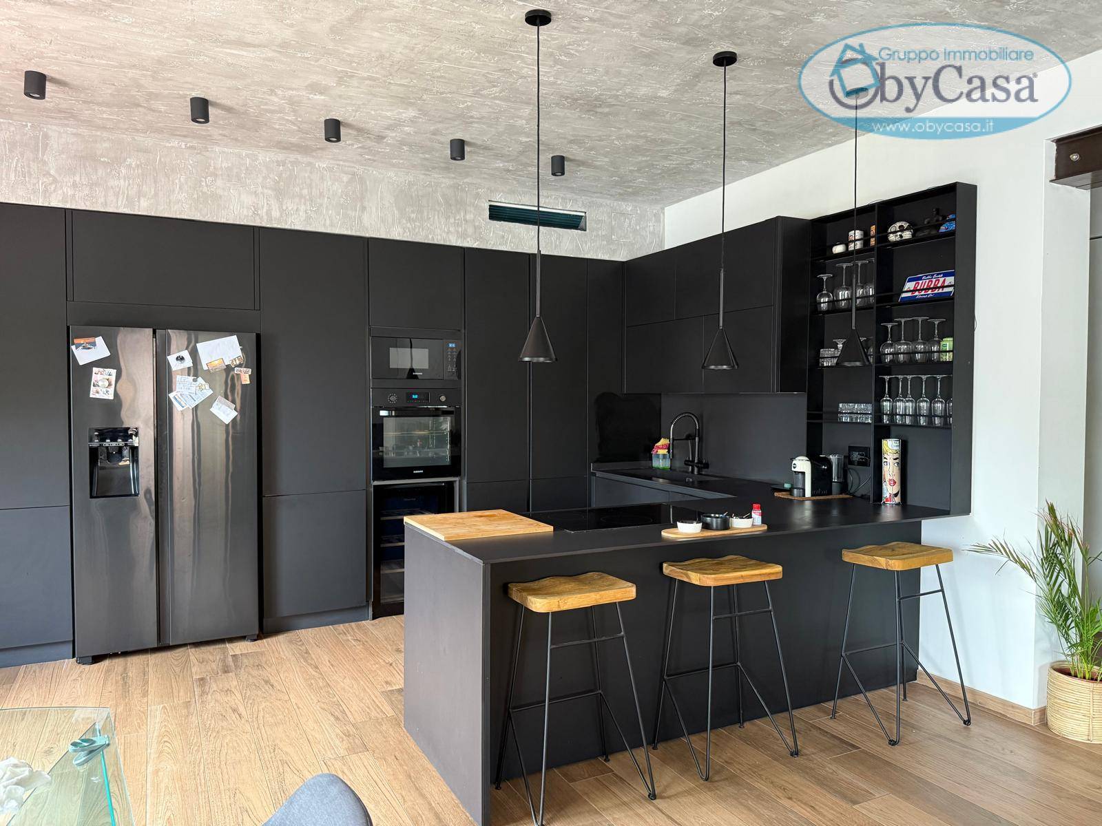 Appartamento 4 locali in vendita a Ladispoli, ladispoli