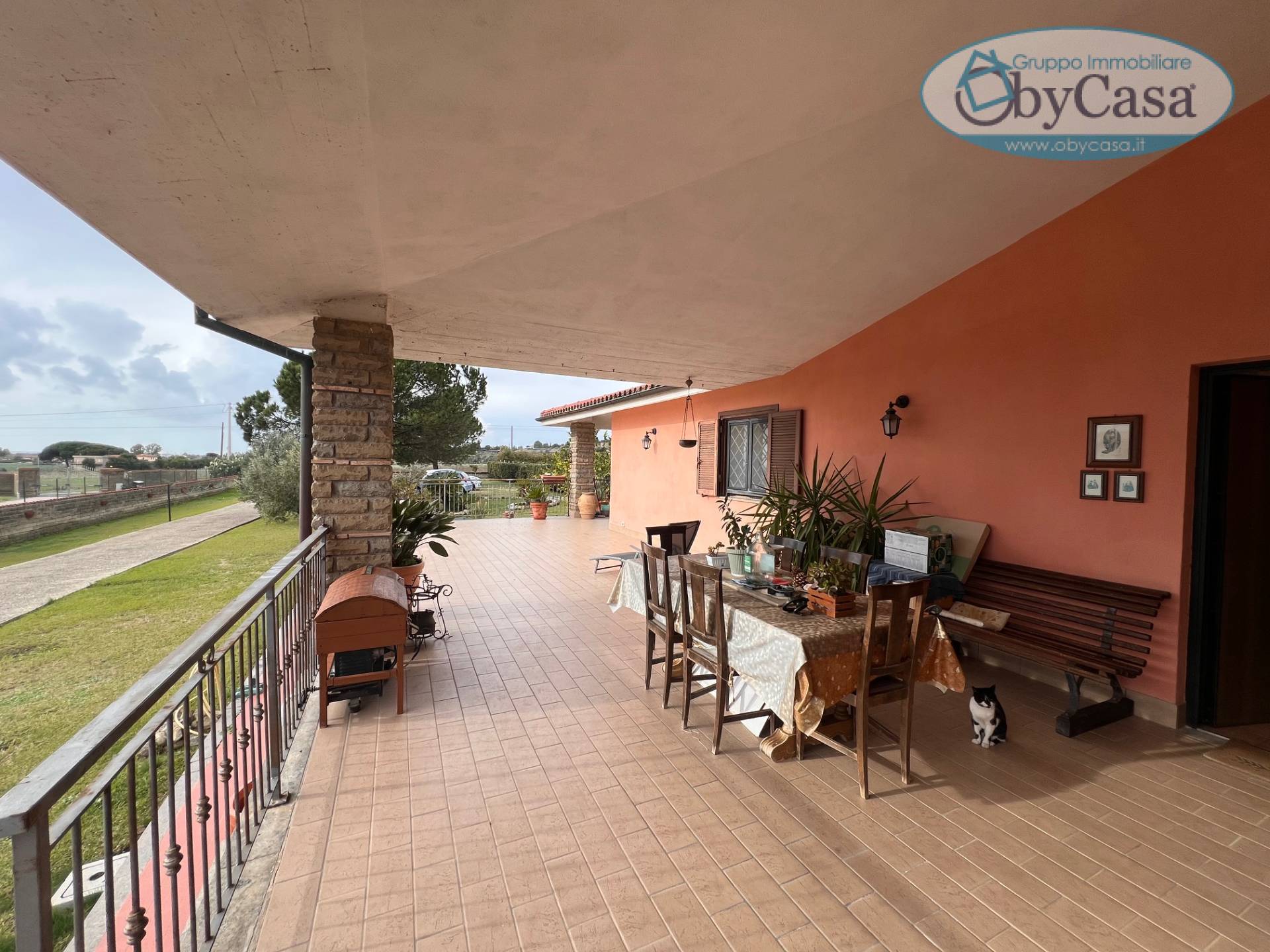 Villa Bifamiliare in vendita a Cerveteri, Campagna (Via del Sasso)