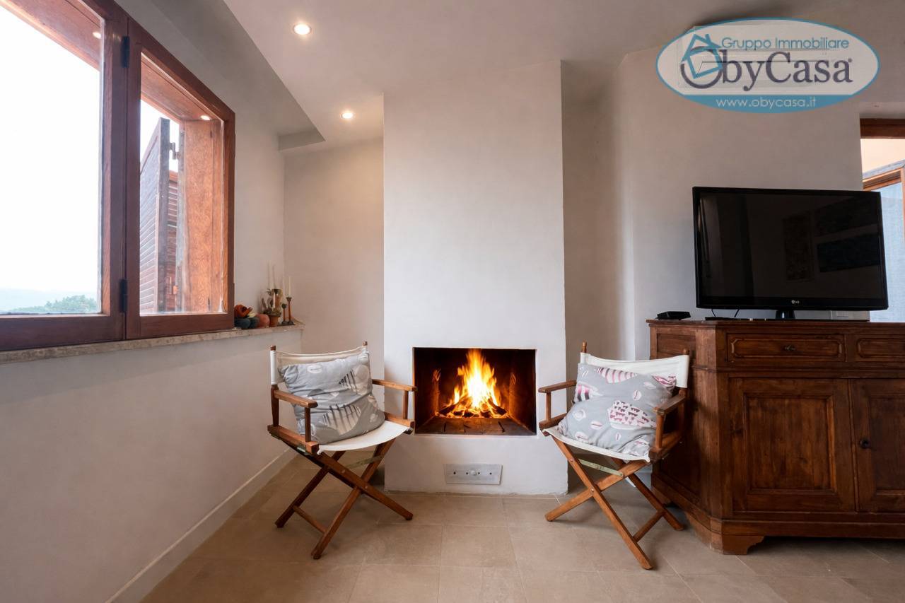 Appartamento 4 locali in vendita a Ladispoli, Marina San Nicola