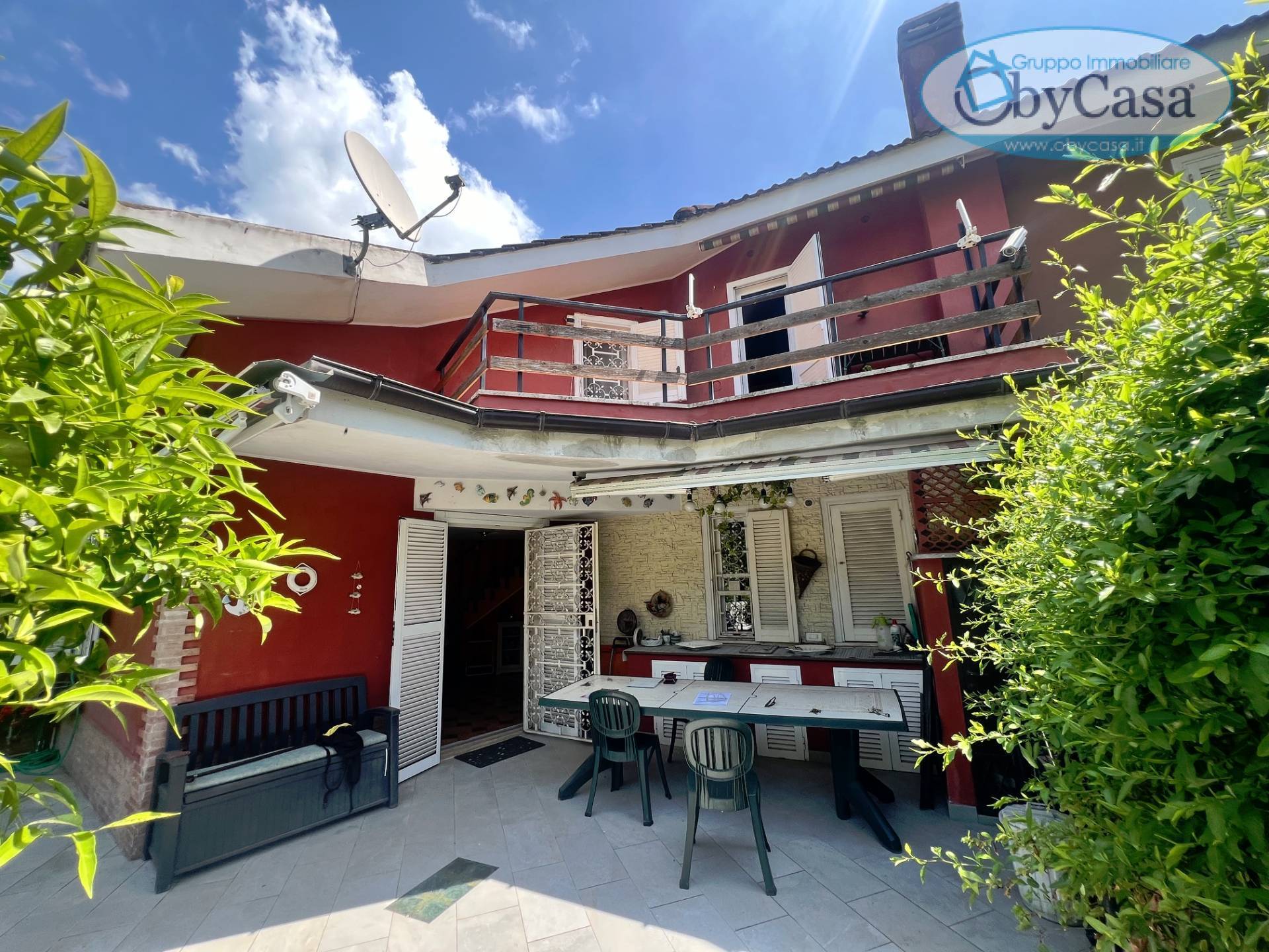 Villa Quadrifamiliare in vendita a Ladispoli, Marina San Nicola