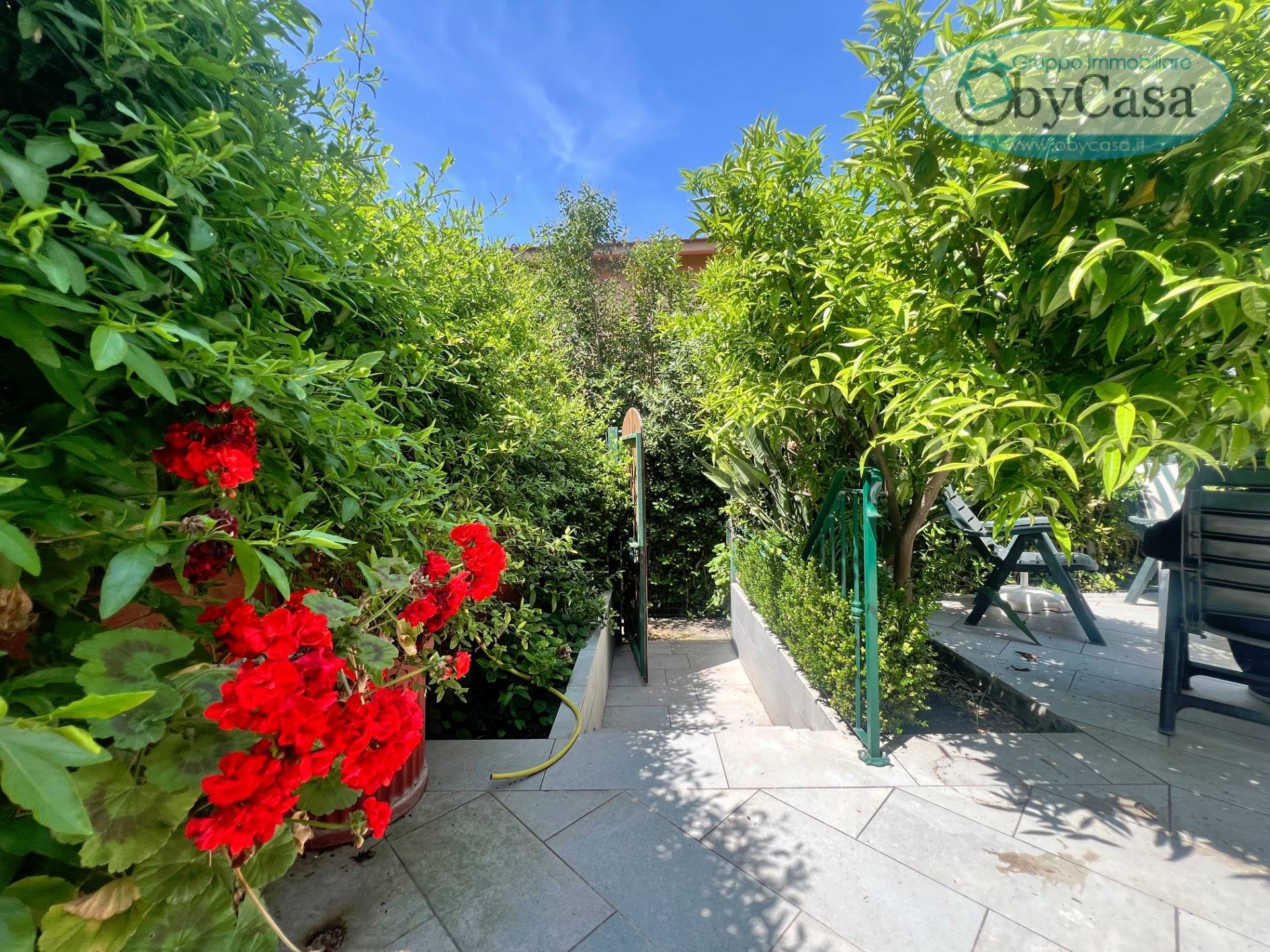 Villa Quadrifamiliare in vendita a Ladispoli, Marina San Nicola