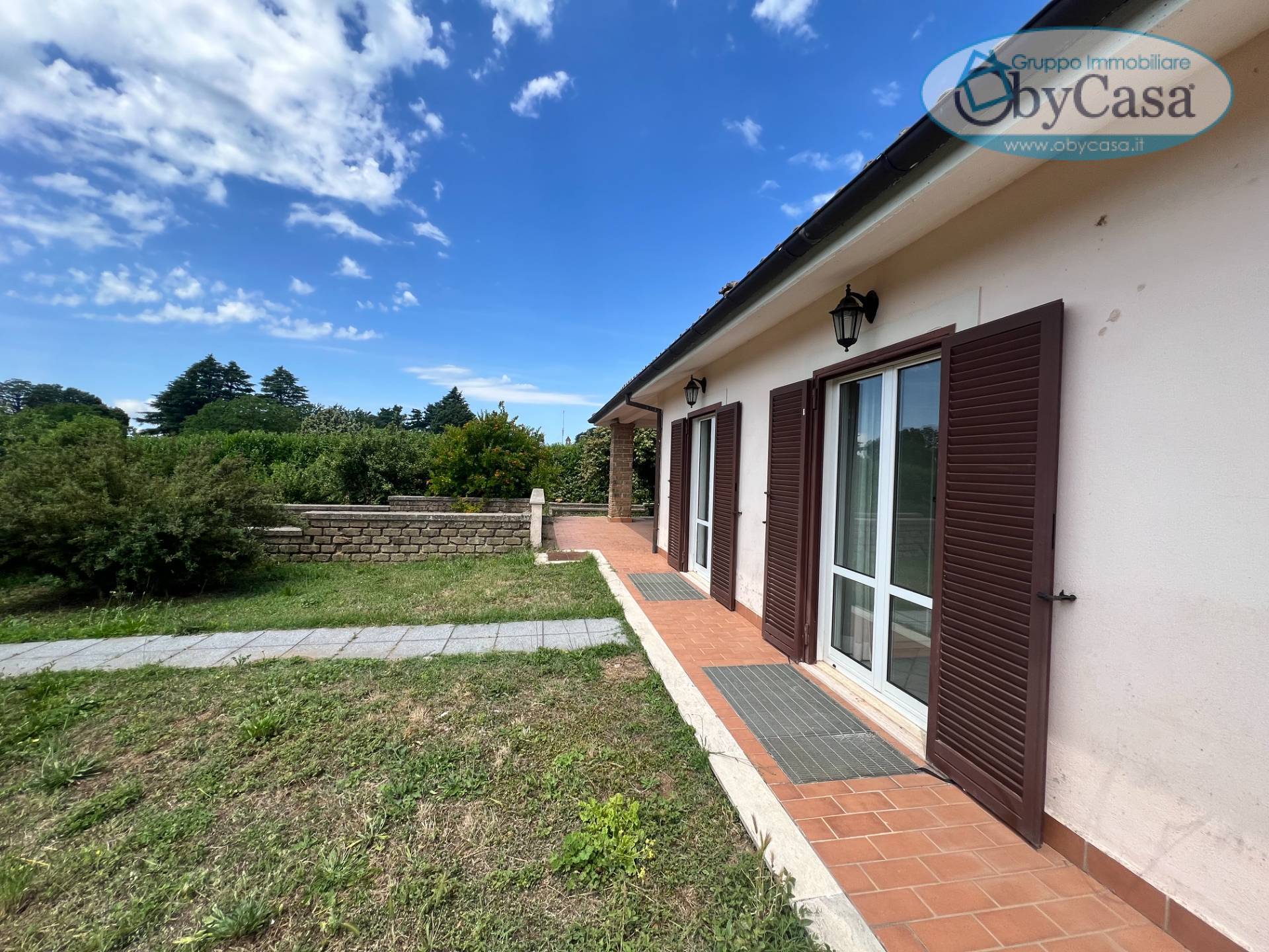 Casa Indipendente in vendita a Oriolo Romano