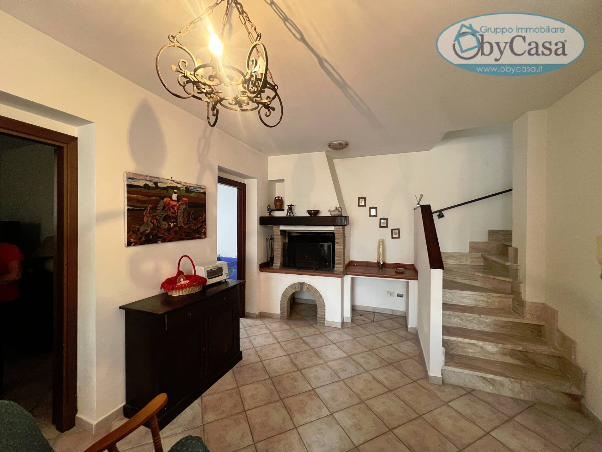 Casa Indipendente in vendita a Oriolo Romano