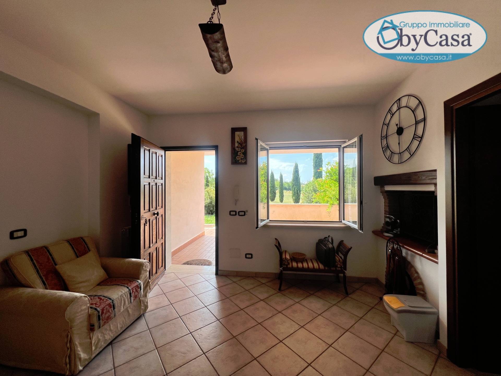 Villa Trifamiliare in vendita a Oriolo Romano