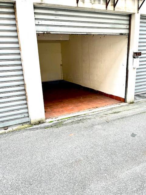 Box o garage in vendita a Roma, Bravetta