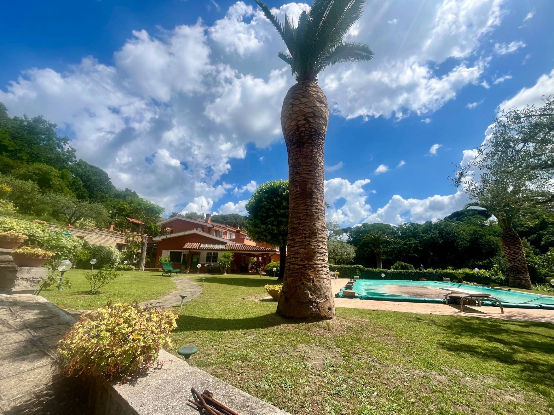 Villa in vendita a Riano, Belvedere