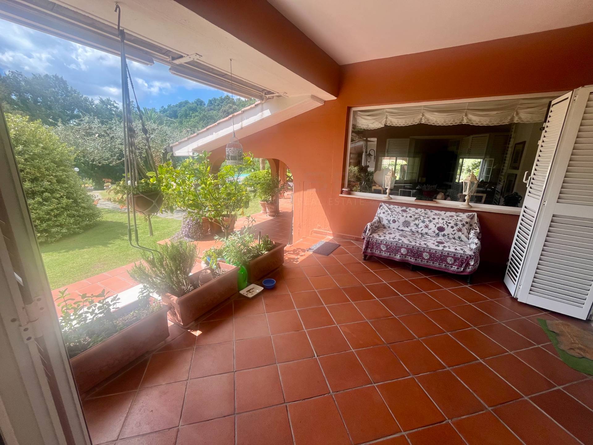 Villa in vendita a Riano, Belvedere