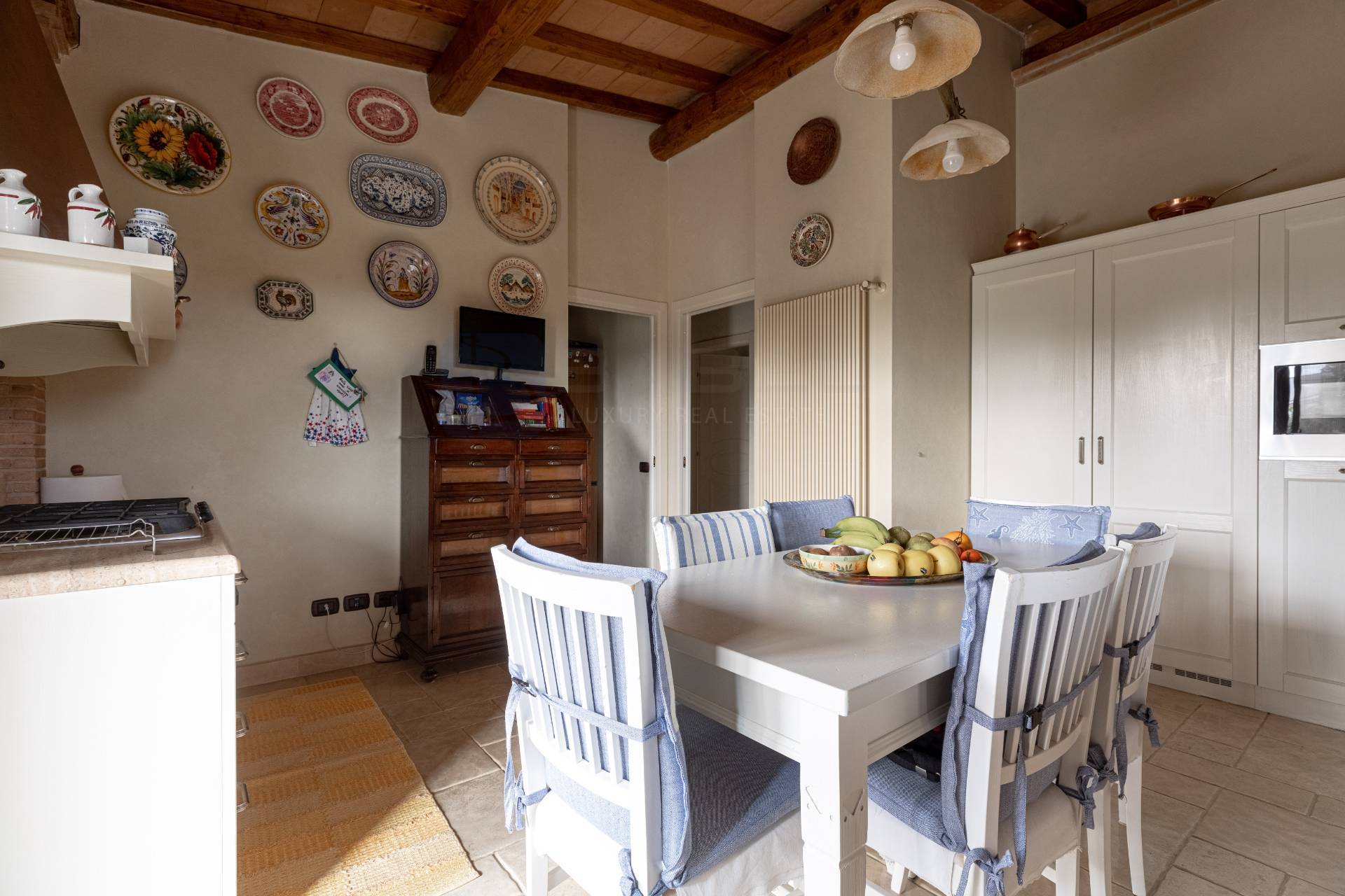 Villa in vendita a Campagnano di Roma, Prataccio