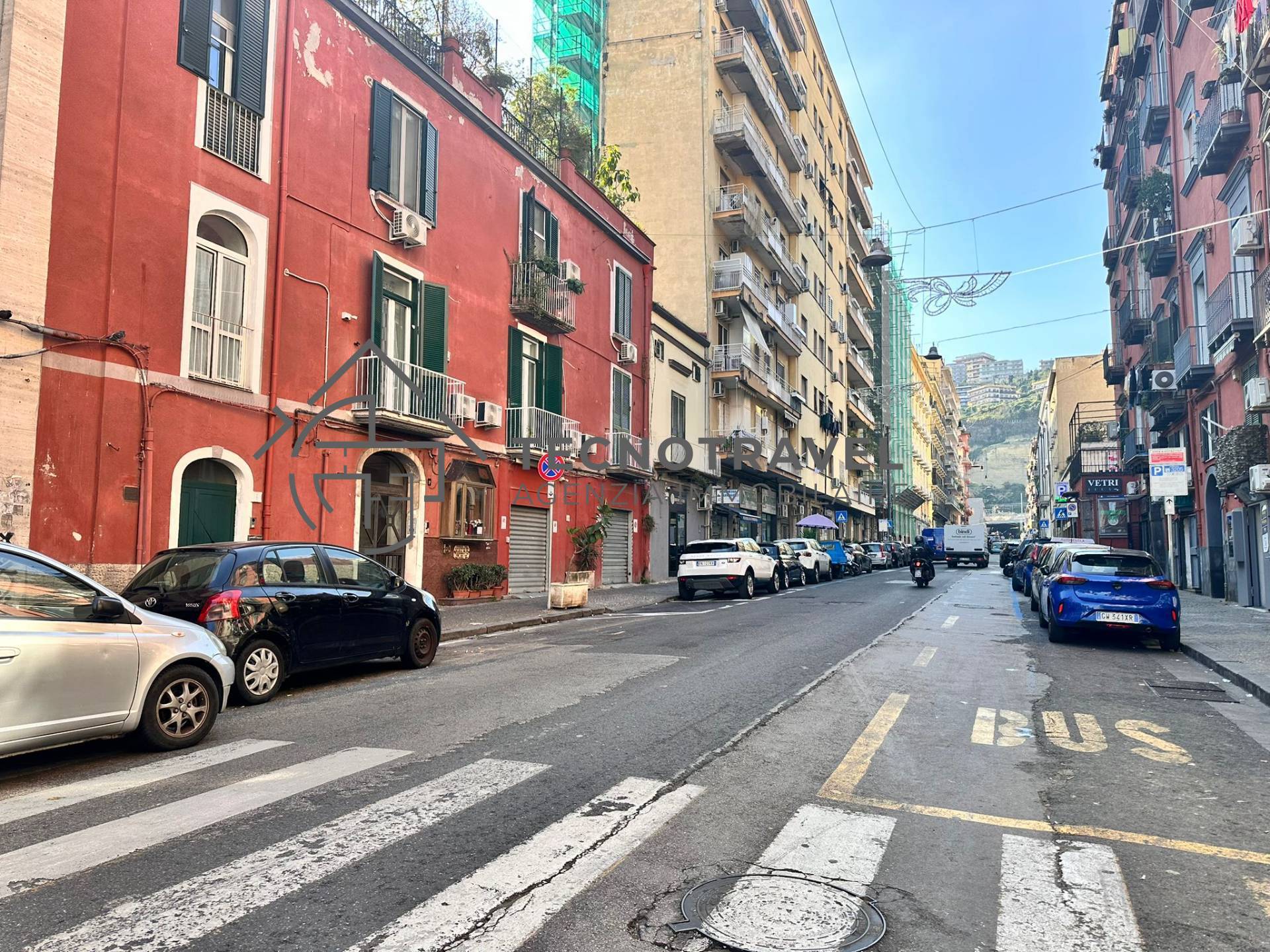 Appartamento in vendita a Napoli