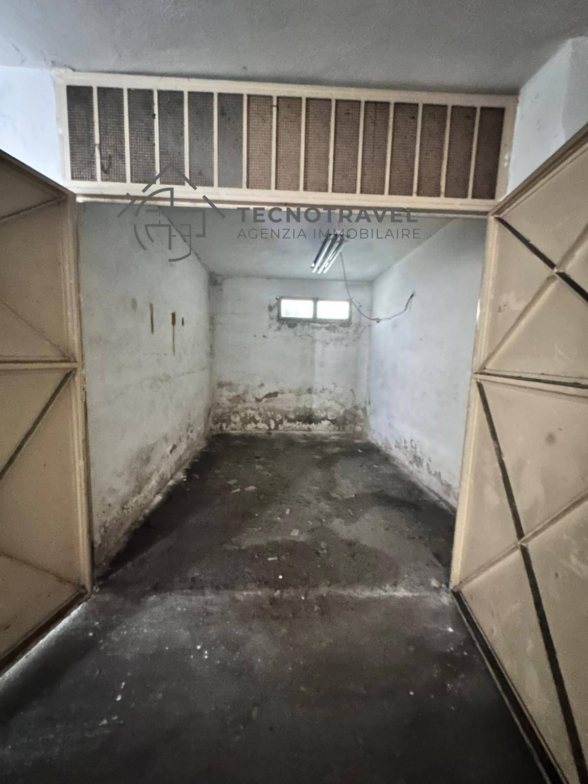 Attivit commerciale in affitto a Casavatore