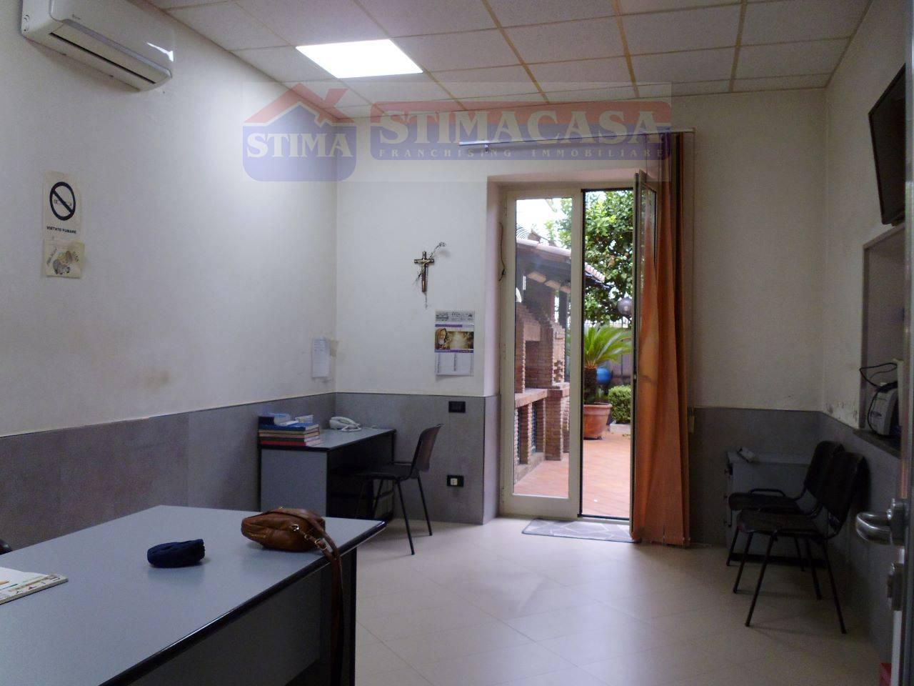 Ufficio in affitto a Afragola