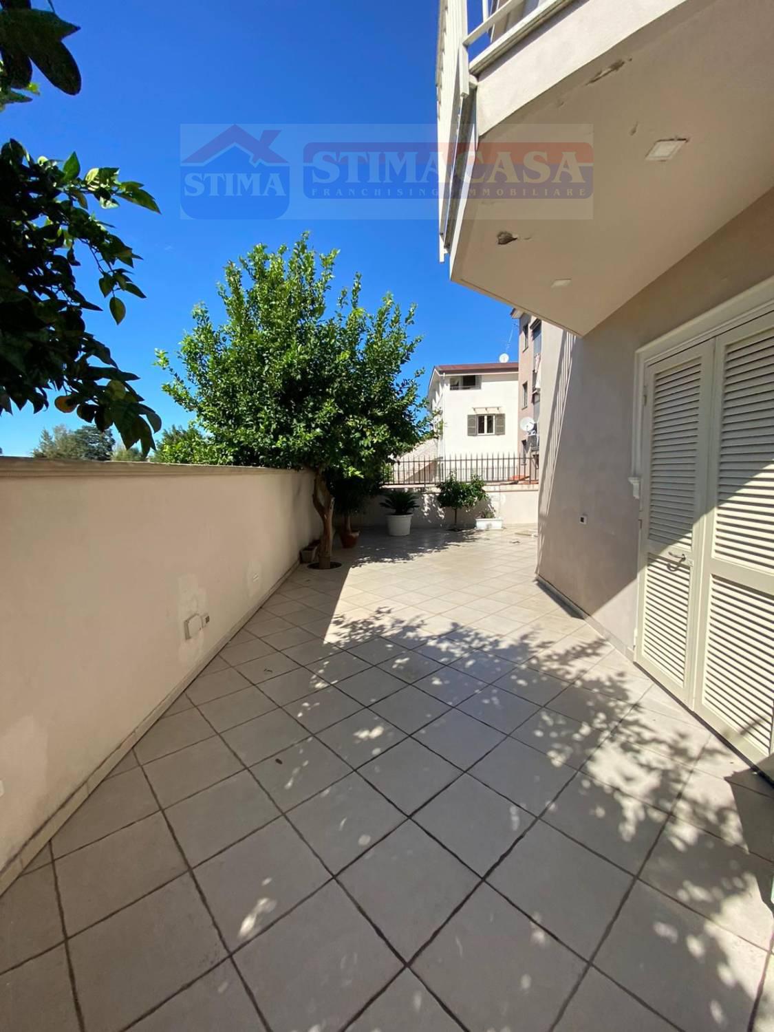 Villa Bifamiliare in affitto a Casoria