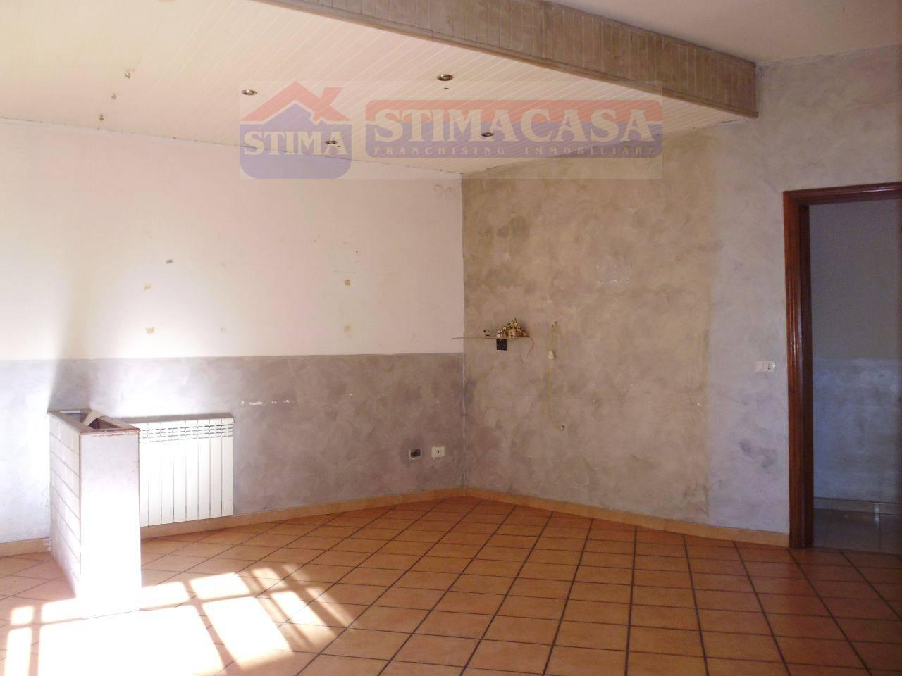 Quadrilocale con box a Afragola