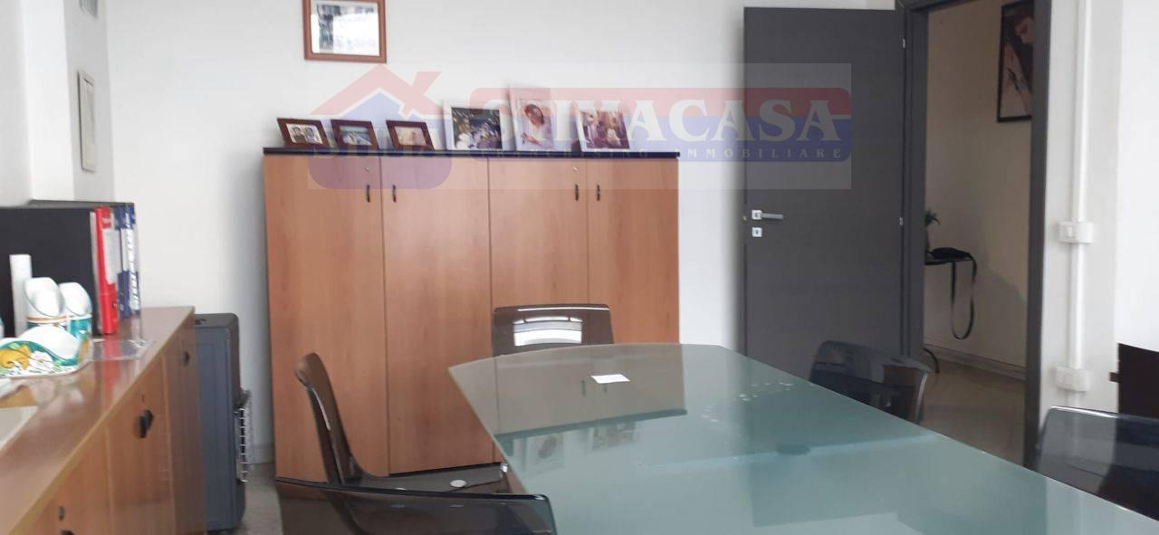 Ufficio in affitto a Casoria