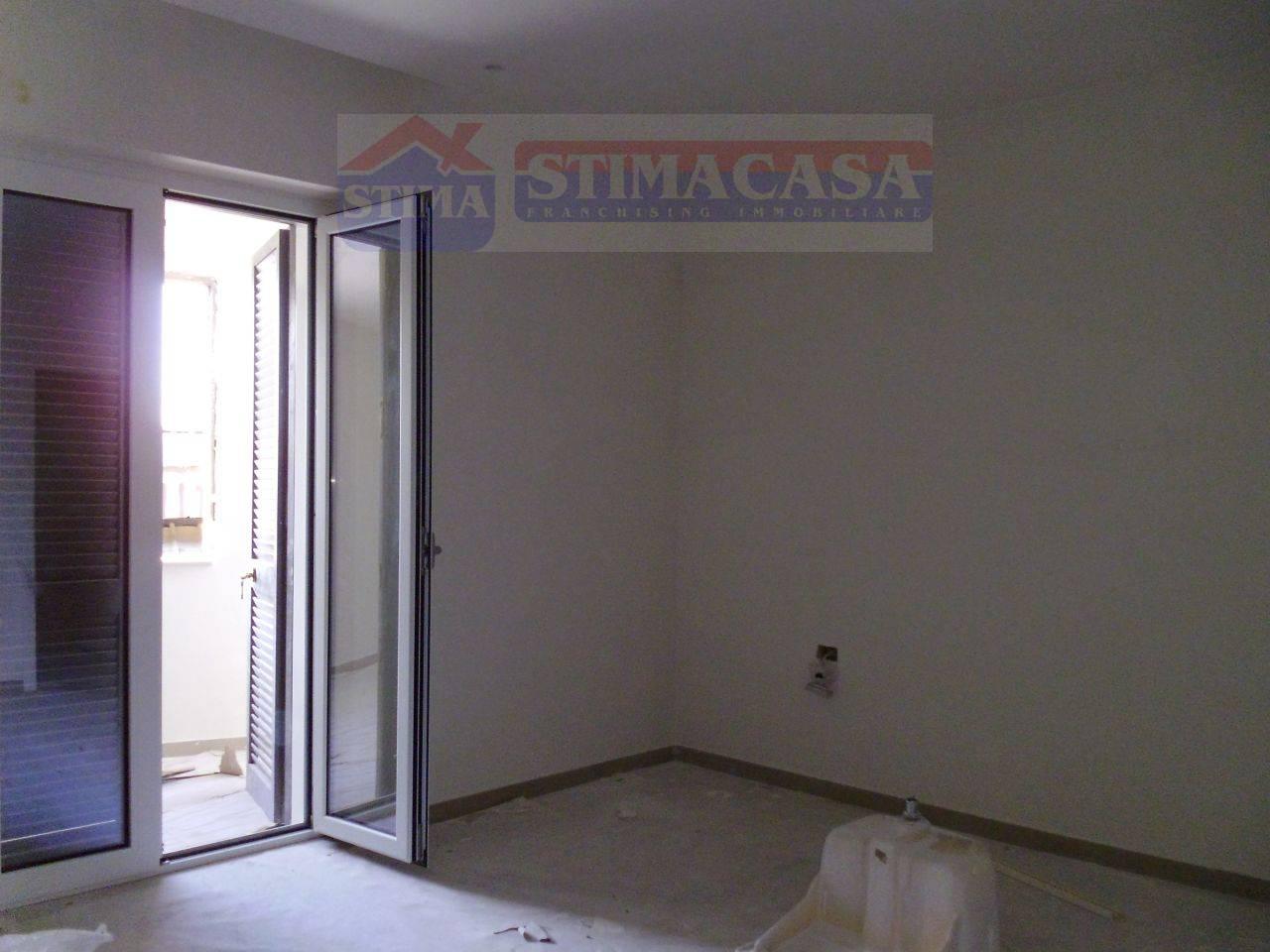 Trilocale in affitto a Casoria