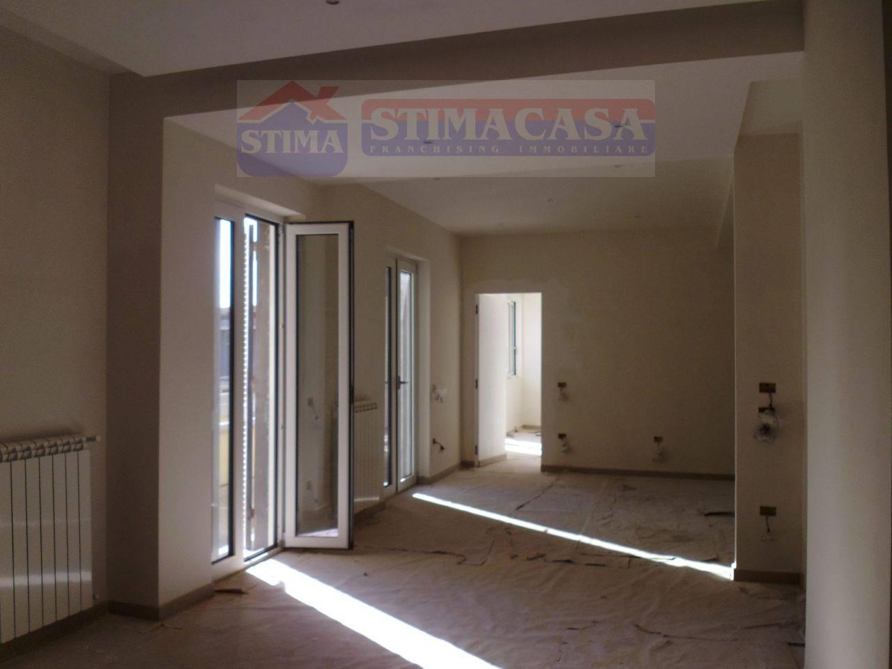 Trilocale in affitto a Casoria