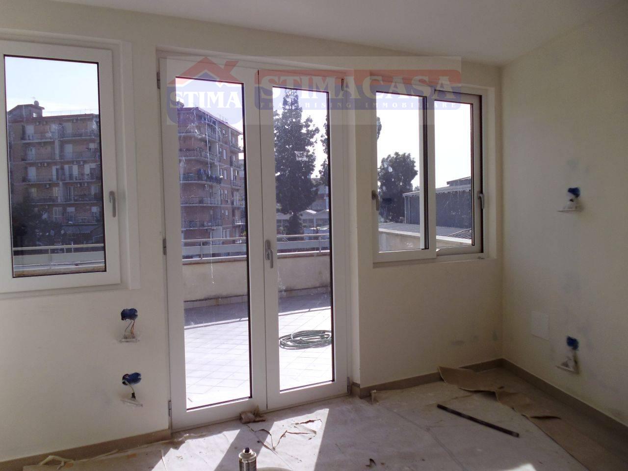 Trilocale in affitto a Casoria