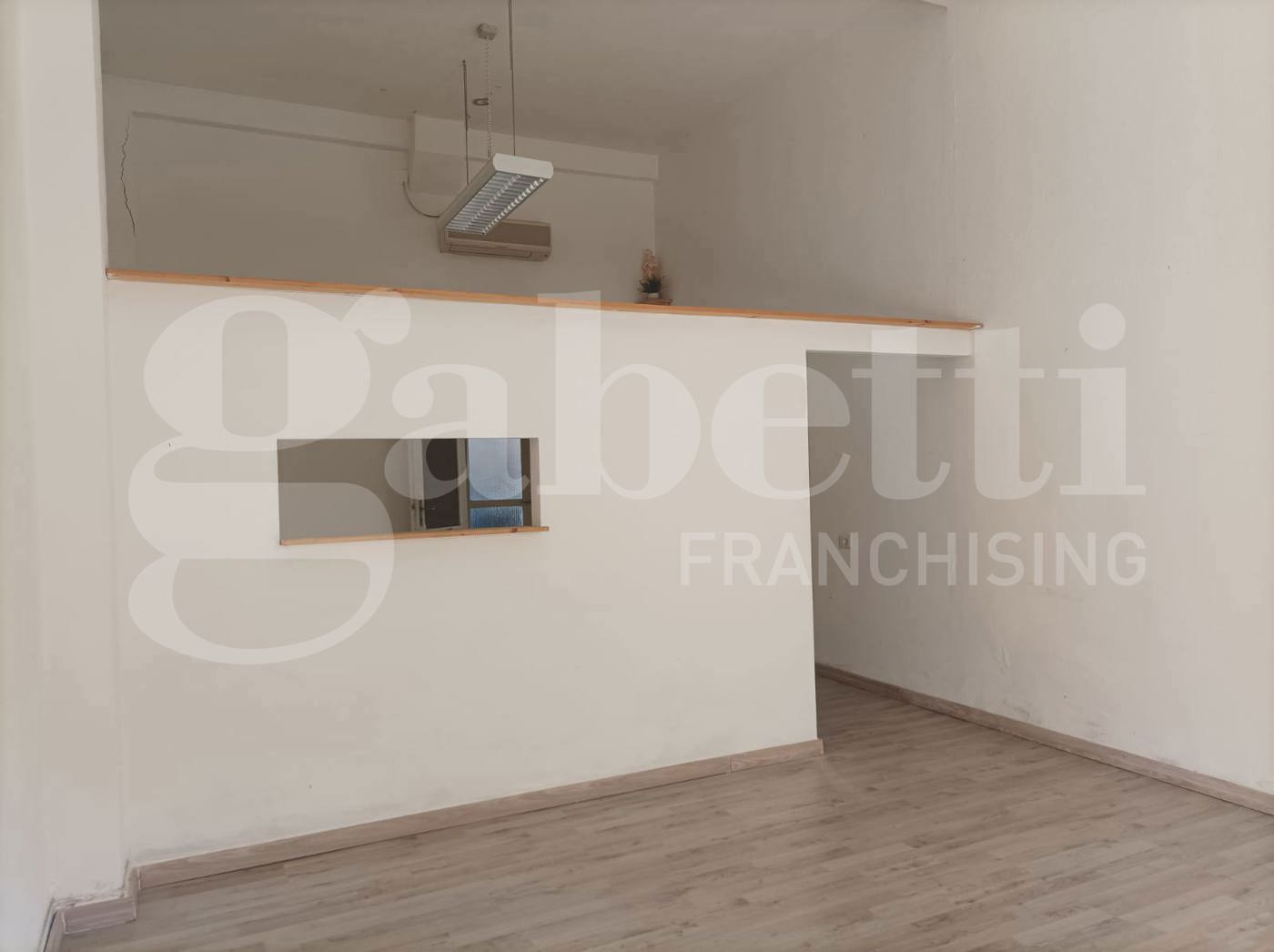 Negozio in affitto a Quartu Sant'Elena